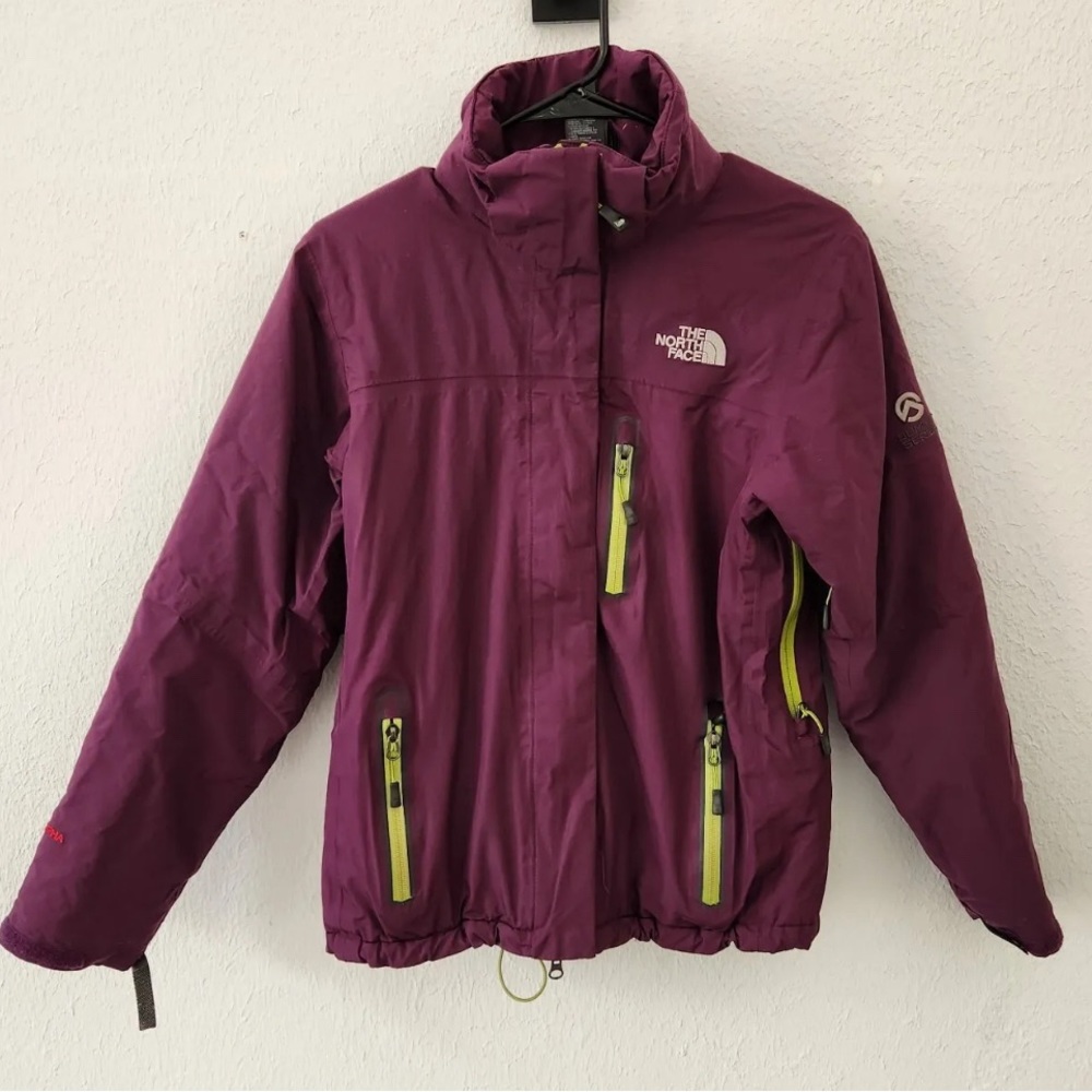 The North Face Women's Summit Series Winter Coat Size Small purple